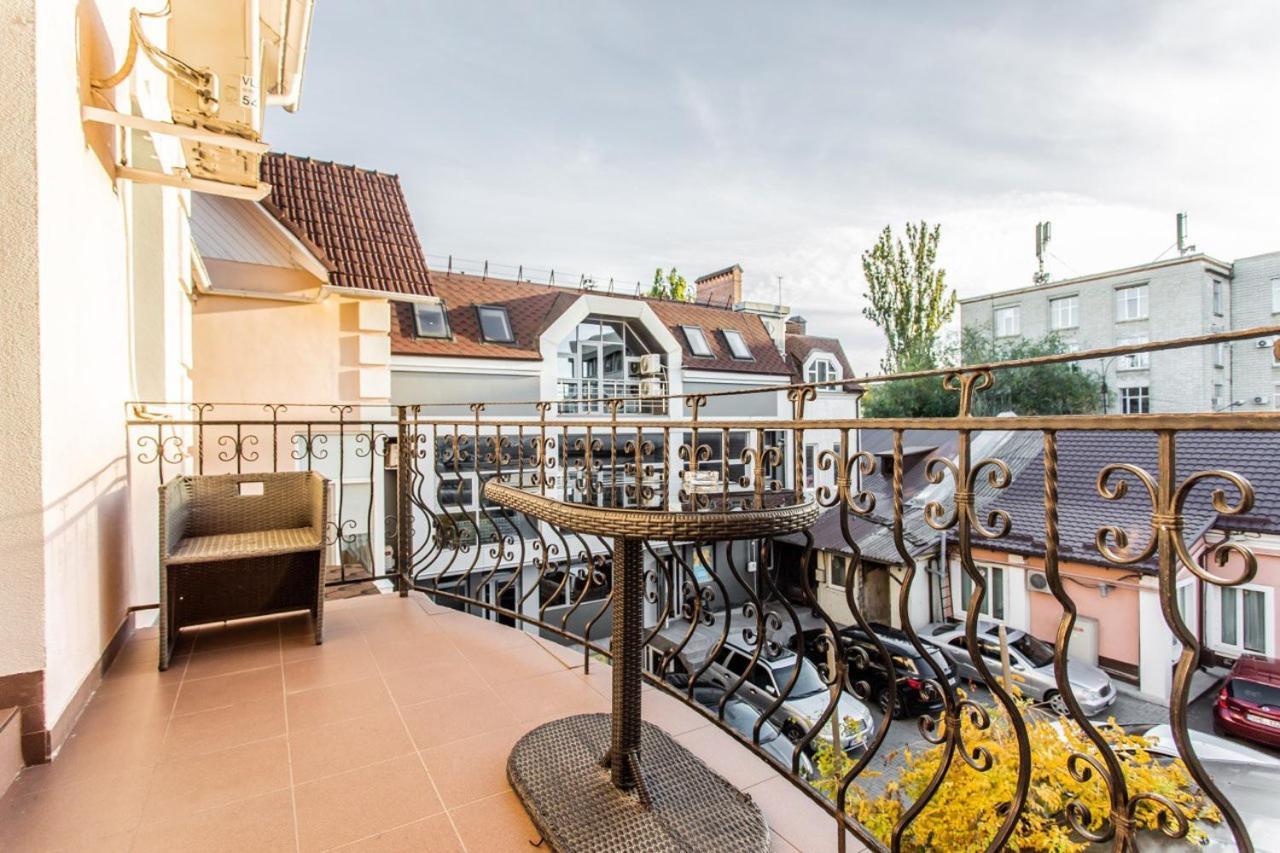 Star Rent Hotel Chisinau Exterior photo