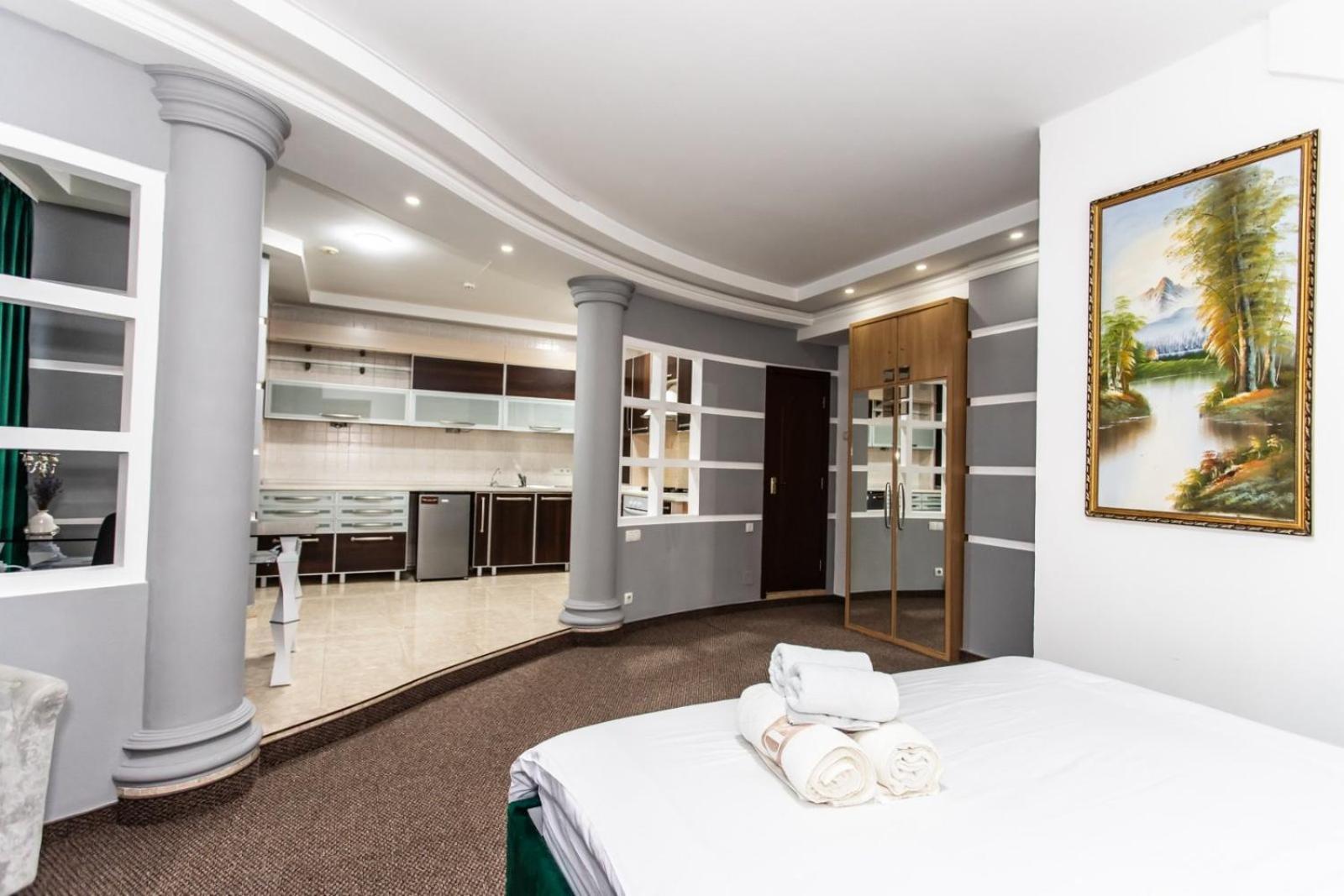 Star Rent Hotel Chisinau Exterior photo